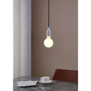 Zarowka led e27 7%2C5w 2700k 806lm mleczna g95 glob sciemnialna 110122